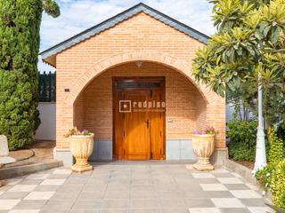 Rent Chalet in Madridejos. Alquiler espectacular finca