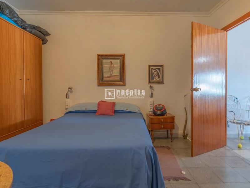 Foto d10a3b9c-73b7-4971-b0a6-6c7af69bc567. Casa  independiente con terreno en Villa del Prado