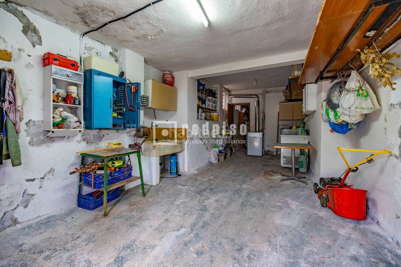 Foto 0b193fdf-aca6-420a-8179-d5e4e0136bb4. Xalet amb calefacció aparcament piscina a Villa del Prado