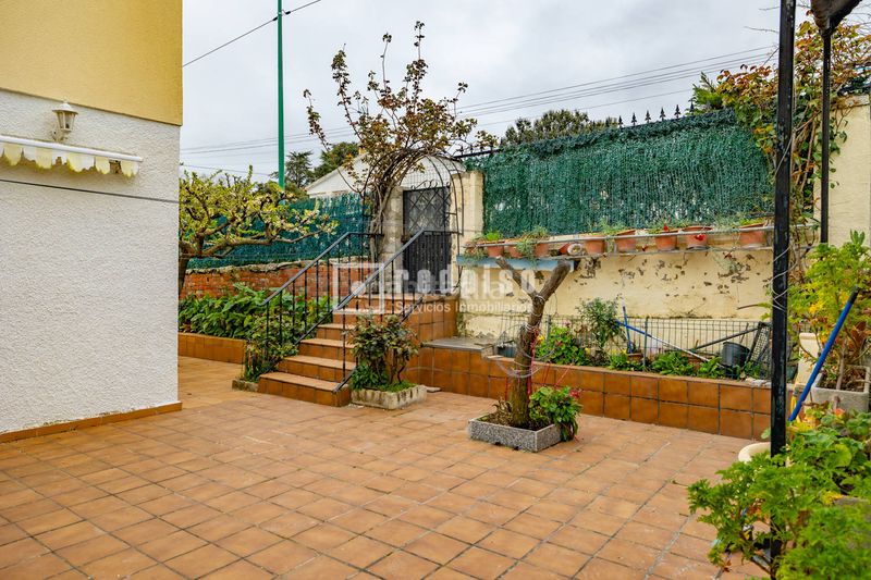 Foto 9c777192-bd57-490e-b378-9a6cd2ae153a. Xalet amb calefacció aparcament piscina a Villa del Prado