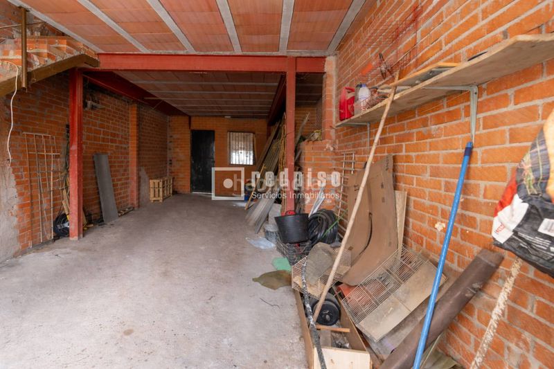 Foto c5c83d79-9546-4cfd-803a-1f84d5ccae73. Casa amb aparcament a Casarrubios del Monte