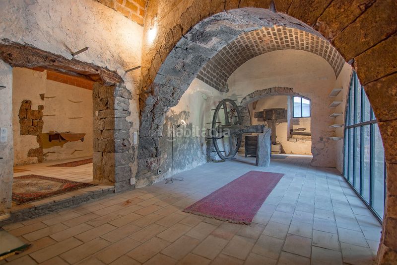 Foto 6cec37d3-dd93-4dbb-acd5-ab2eadd698fc. Casa amb piscina a Peralada