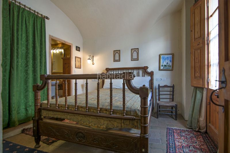 Foto bb24fce3-a61a-4e5e-ae4d-d28fc57197d6. Casa amb piscina a Peralada