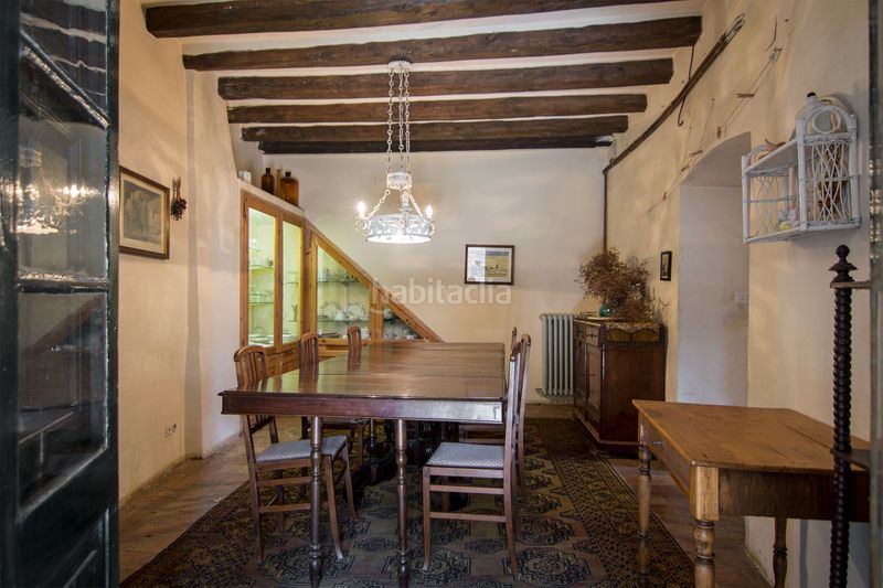 Foto c68d8d82-2f46-4cd7-ace0-8491b0caf107. Casa amb piscina a Peralada