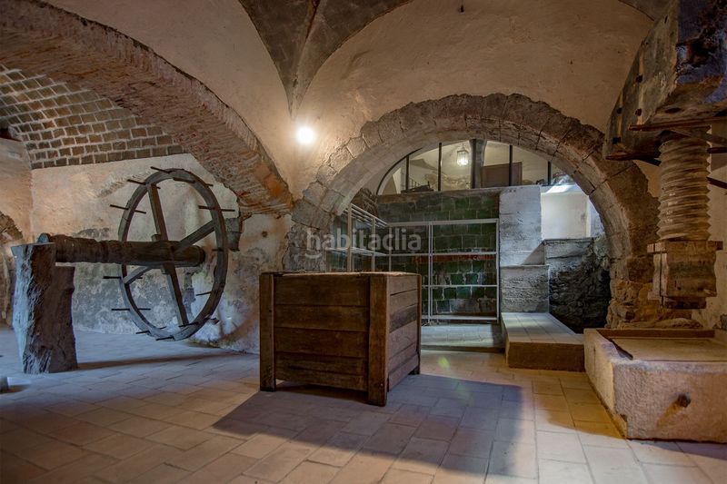 Foto c6e0bd6a-f690-4629-80c1-b0202c527424. Casa amb piscina a Peralada