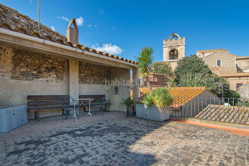 Foto d802e624-e512-4413-8740-6ea8b35f4452. Casa amb piscina a Peralada