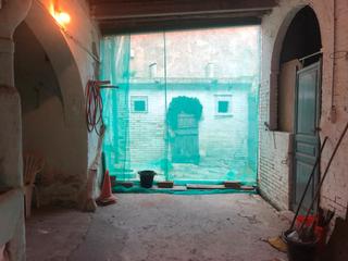 Bauernhof in Far dEmpord (El). Casa de pueblo para reformar