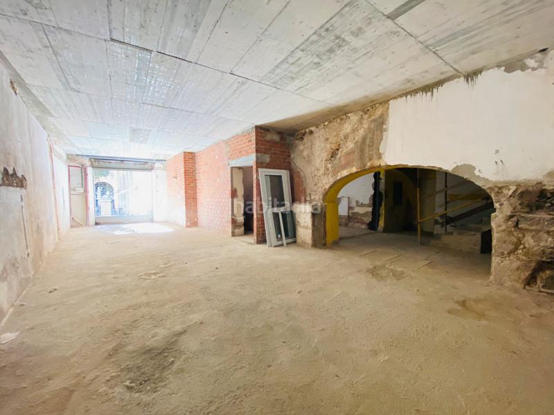 Foto 6e891a40-0e5a-455b-8da5-f6794fe942b5. Lloguer local comercial a plaça de les patates 4 a Figueres