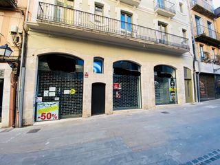 Miete Geschäftsraum in Carrer besalú 9. En el centro peatonal