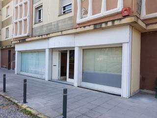 Bureau  N-iia. Local para oficinas muy cerca del centro que dispone de dos esca