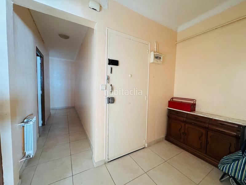 Foto 3915b1fe-3dd3-41e3-89e4-71101e3f9d8d. Appartamento con riscaldamento in Creu de la Mà Figueres