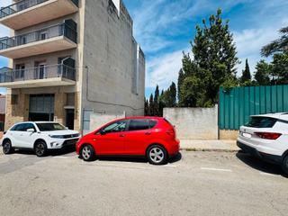 Terreny residencial a Carrer compositor juncà 9