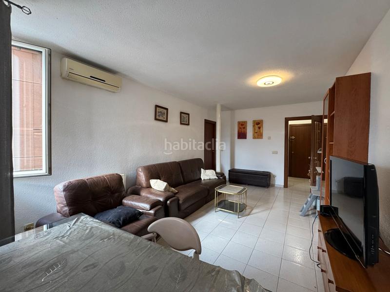 Foto ad83f0ac-c58b-46a4-8ae3-9247fb54c406. Piso en Centre Figueres