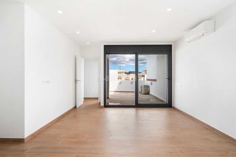 Foto d3b16d4e-7e10-4894-956e-6b6db051a184. Casa adosada en Salins - Cavall de Mar Empuriabrava