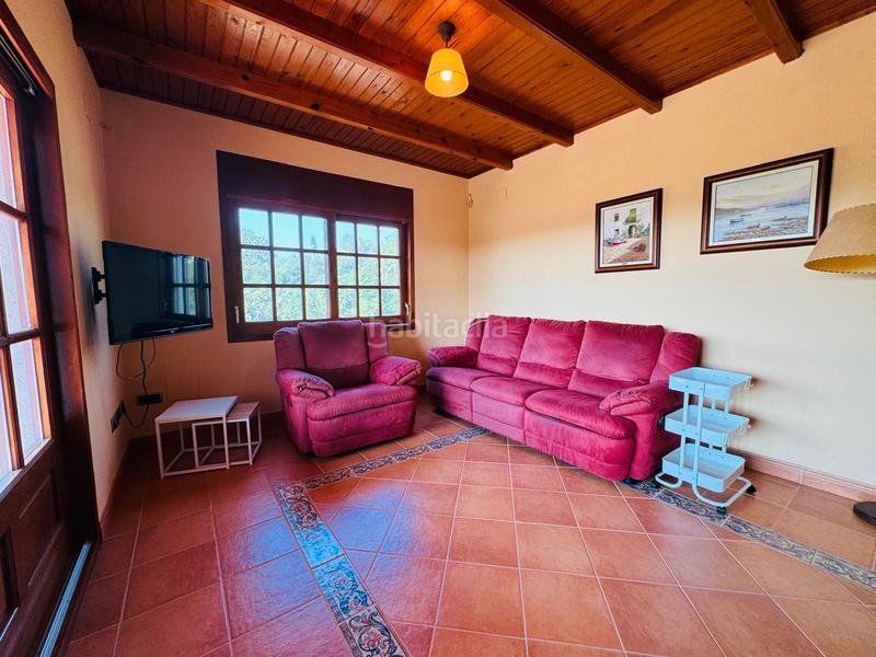 Foto 2a350170-1b62-4eb9-9ffb-29a3a61282e5. Chalet con camino riscaldamento parcheggio in Ventalló