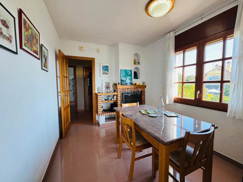 Foto 67e5629b-35d2-432c-b7d8-63cdf620780c. Chalet con camino riscaldamento parcheggio in Ventalló