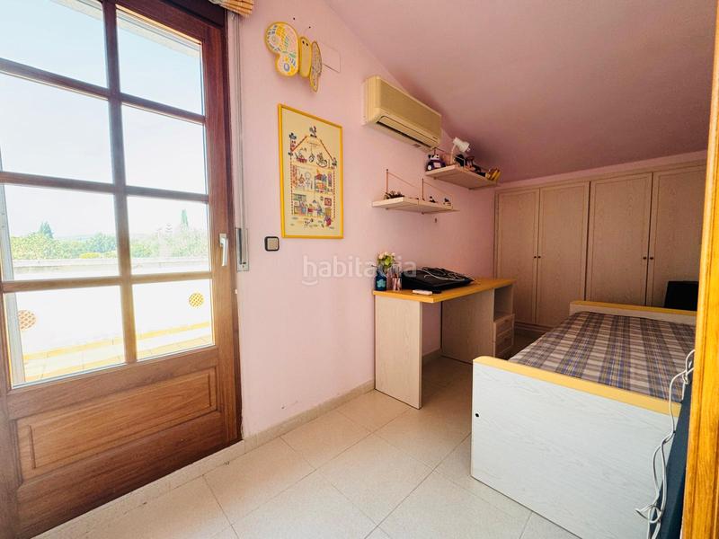 Foto b2e4d1f1-e3a8-4fe0-9ee5-9e27688f8735. Chalet con camino riscaldamento parcheggio in Ventalló