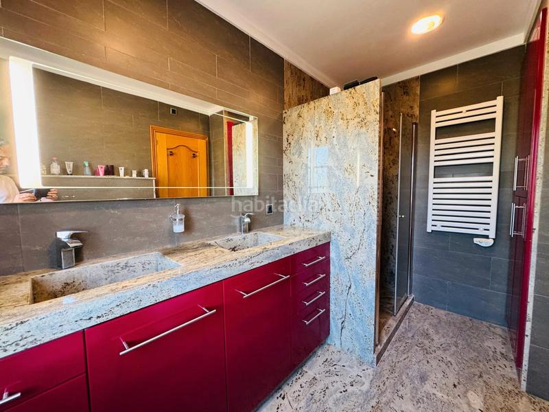 Foto b9c3b321-1a09-4d8d-8067-73ab9bbf5a84. Chalet con camino riscaldamento parcheggio in Ventalló