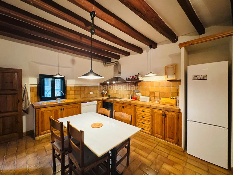 Foto c3434acb-6341-43be-ab09-c9706b665a17. Casale con camino riscaldamento in Terrades