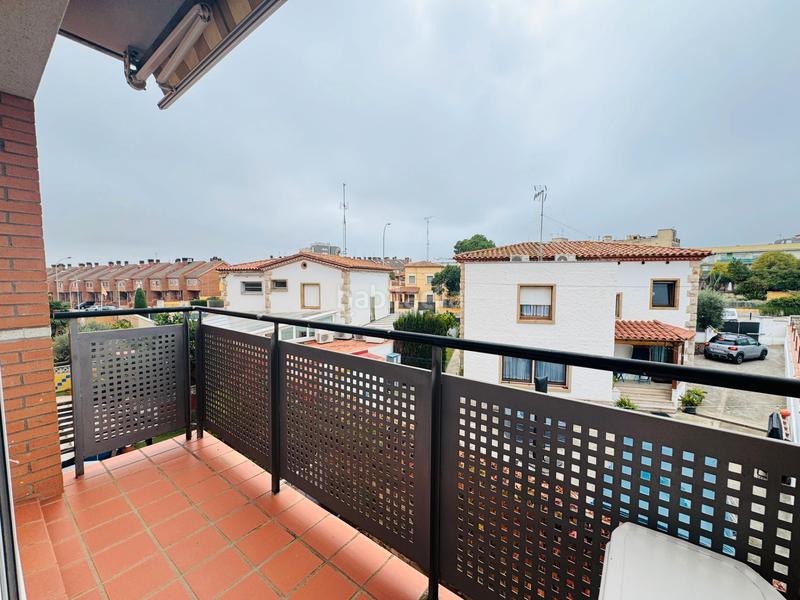 Foto c2dc7680-4a04-42e2-8199-f661d904a3e8. Appartement avec chauffage parking dans Creu de la Mà Figueres