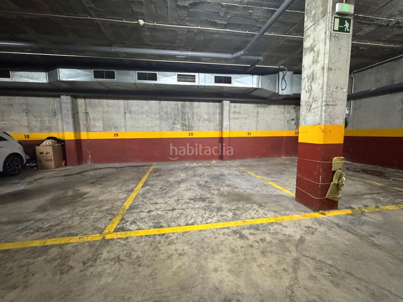 Foto 5683b2e0-7e47-488d-83cb-64f26384ff2e. Flat with heating parking in Creu de la Mà Figueres