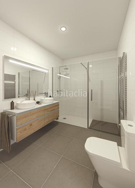 Foto 335a4c0b-0d0e-4468-b9d3-9302e8b99e6b. Triplex with heating in Creu de la Mà Figueres