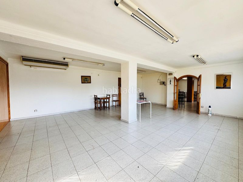 Foto c41d3dac-7c2e-4f25-ab49-bad3097855fd. Local comercial a Vilademuls