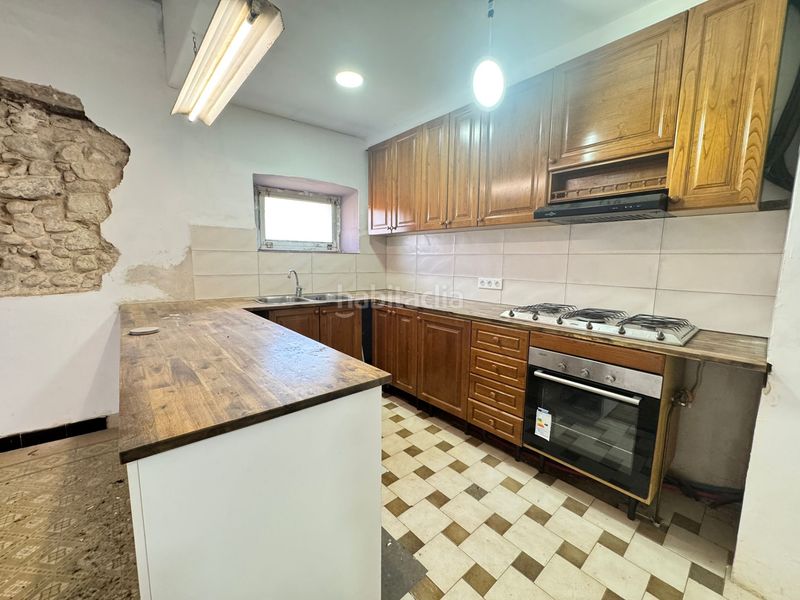 Foto ae93491f-8915-4ba0-a11d-179e313dd423. Casa a carrer gran 2 a Lladó