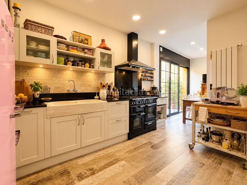 Foto eecc1b41-c568-448c-8ef6-22bca41b8553. Flat with fireplace heating in Centre Figueres