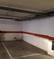 Aparcament cotxe a Eixample Sud-Migdia. Parking de coche mitjà de 11m2 als quimics