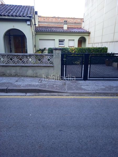 Foto 206592b2-9aca-4386-a459-3ff03166cfa8. Chalet con parcheggio in Eixample Sud-Migdia Girona