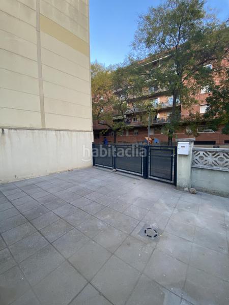 Foto 4c725915-a7da-465c-9187-d852f0c90eb3. Chalet con parcheggio in Eixample Sud-Migdia Girona