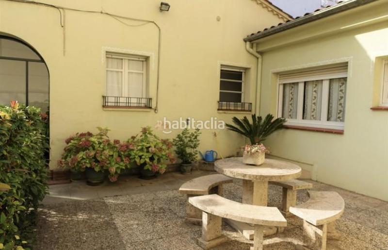 Foto b5a35958-39b1-4fbf-a201-93b588d872c1. Chalet con parcheggio in Eixample Sud-Migdia Girona