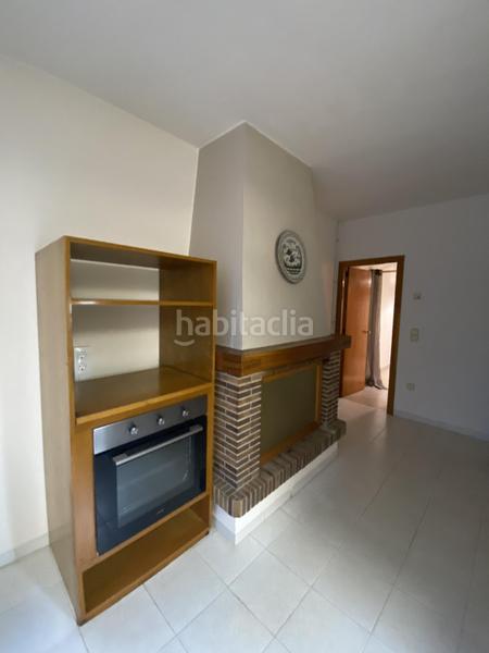 Foto e954968a-6148-47d9-9cbd-d047fda9fa5e. Chalet con parcheggio in Eixample Sud-Migdia Girona