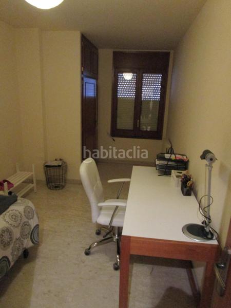 Foto 976b9025-d2d8-4516-ab45-cd9685413aa5. Piso pis de 207m2 al carrer francesc ciurana. 2 finques. en Girona