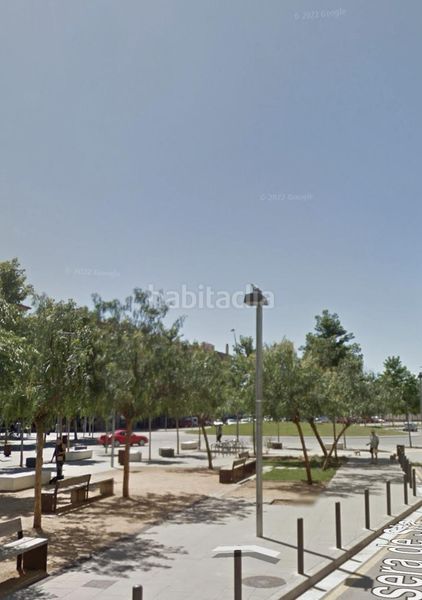 Foto b8d81a11-7301-4fb4-851d-fcbc8fed7a60. Local comercial  en una ubicación entre salt y en Girona