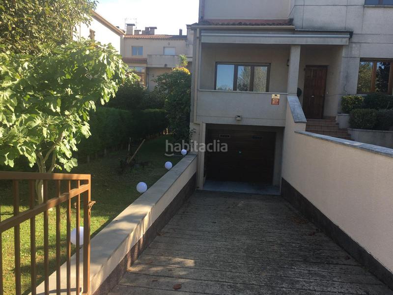 Foto 63cfa646-aaa3-4f42-b2dc-bb62630f4532. Casa bifamiliare con riscaldamento parcheggio in Palau Girona