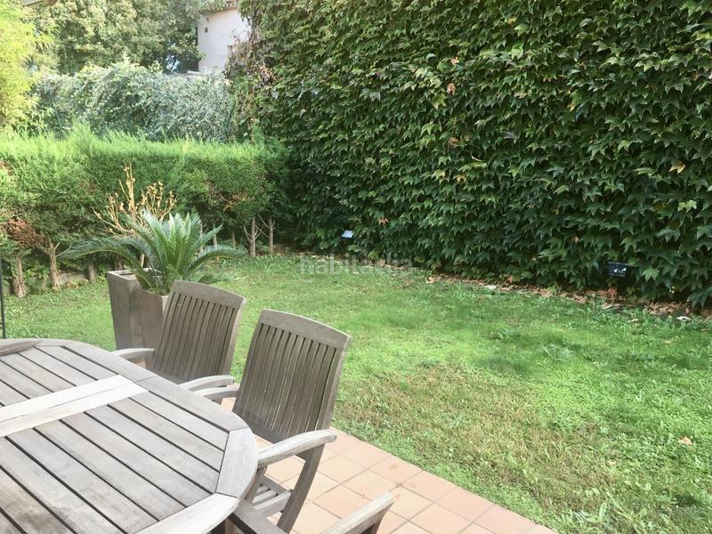 Foto 8b7dc6c3-dd59-4a0f-b784-e10f7b6ba94f. Casa bifamiliare con riscaldamento parcheggio in Palau Girona