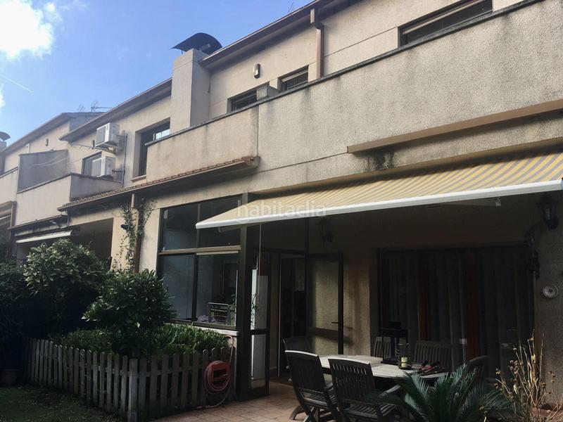 Foto 94941097-72c0-49c4-8237-7b400aec2137. Casa bifamiliare con riscaldamento parcheggio in Palau Girona