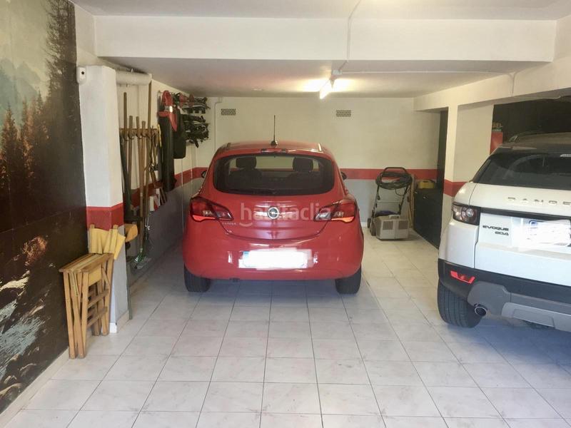 Foto c5700344-eefd-47b2-a001-0f4987fd078a. Casa bifamiliare con riscaldamento parcheggio in Palau Girona