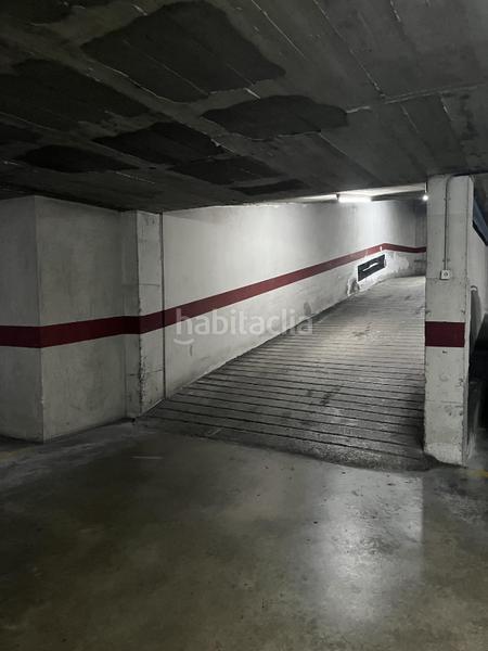 Foto 2bc4d501-f8e7-438e-8491-493b2fb09f5a. Posto auto in La Devesa Girona