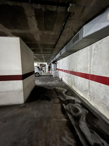 Foto 2a0df720-9b3a-4861-bf7b-63c91daacd68. Posto auto in La Devesa Girona