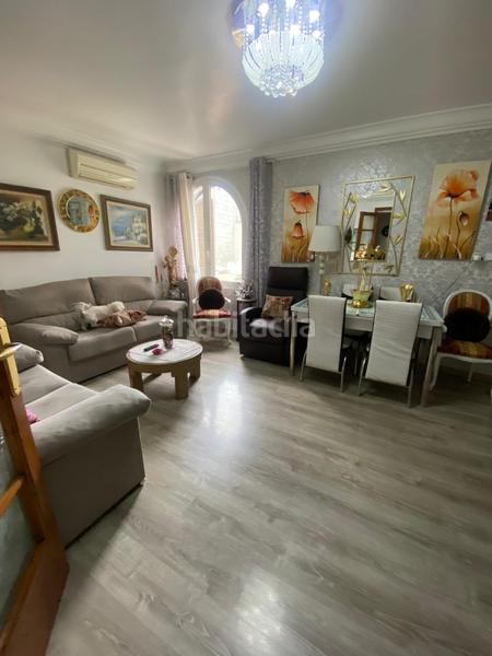 Foto 892f6a29-ea00-4c12-a15d-8ef1a56aa74b. Pis amb calefacció a Eixample Nord Girona