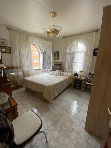 Foto da00ec06-2cc9-40d8-b92e-775bfac9940f. Pis amb calefacció a Eixample Nord Girona