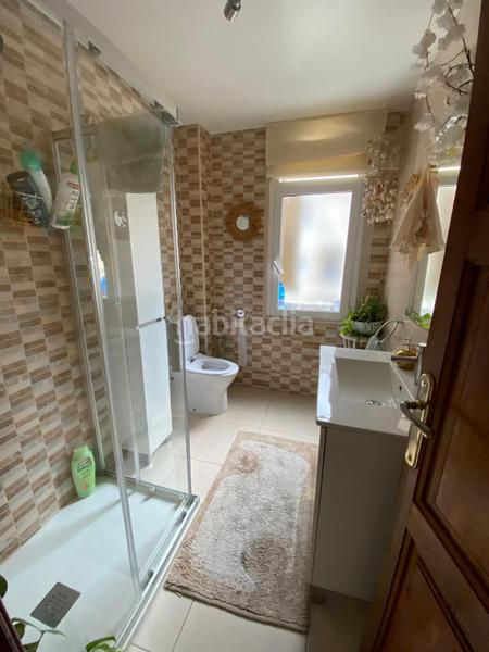 Foto dfb38bc1-a438-4289-a4e0-9ad302c4eff4. Pis amb calefacció a Eixample Nord Girona