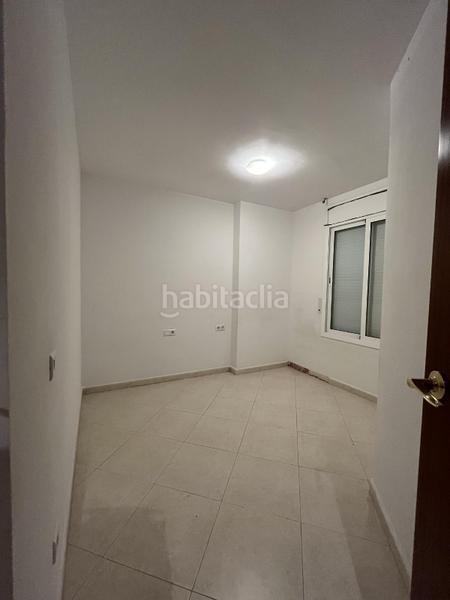 Foto eb93a8ae-7c7e-43c0-a802-a2540d3ab274. Pis amb calefacció aparcament a Eixample Sud-Migdia Girona