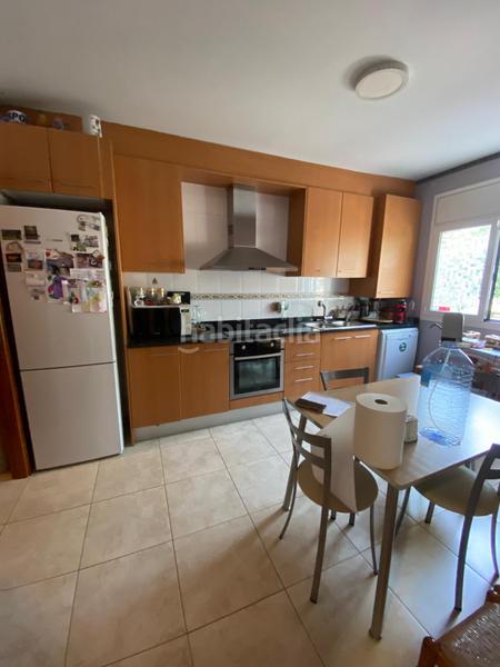 Foto a4f3ae56-3443-4c8e-94eb-7458941dcf22. Doppelhaus mit heizung parking in Maçana Salt