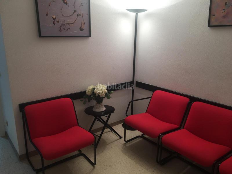 Foto 0704c083-d4f4-4e3c-8c89-8e0339ca60ce. Location bureau dans Eixample Nord Girona