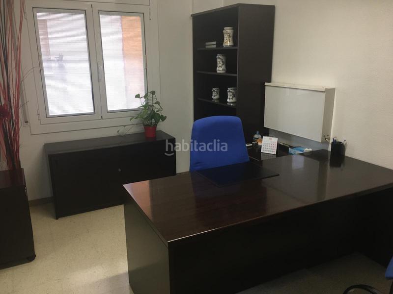 Foto c17fe2bf-66e2-4326-a7e2-43d99491b37d. Location bureau dans Eixample Nord Girona