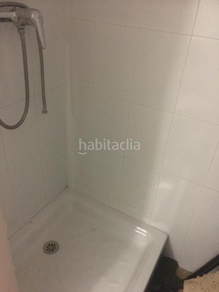 Foto 65472325-f7e9-4d60-a25e-f52c78d6fa1c. Lloguer local comercial a Eixample Sud-Migdia Girona